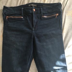 A&F Jeans with Rose Gold Zipper